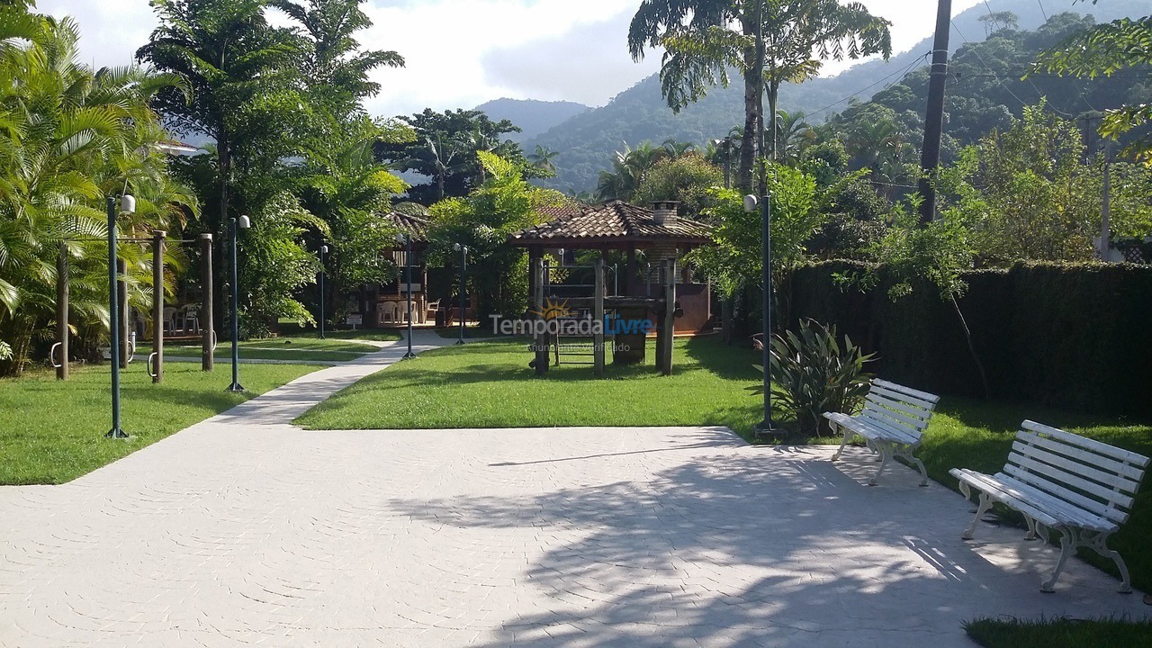 Apartamento para aluguel de temporada em Ubatuba (Enseada)