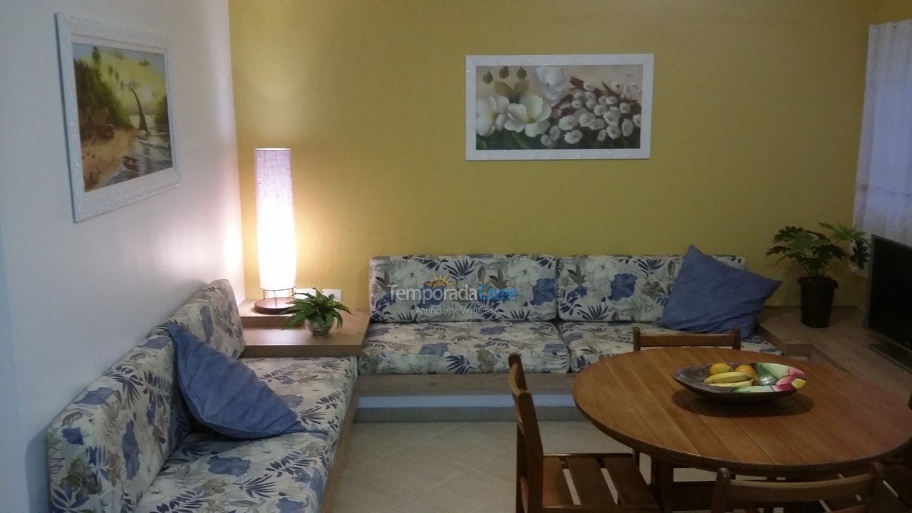 Apartamento para aluguel de temporada em Ubatuba (Enseada)