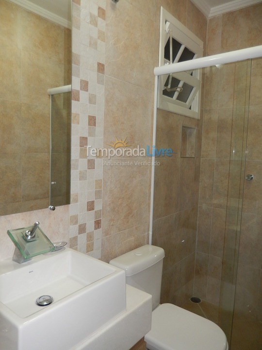 Apartamento para aluguel de temporada em Ubatuba (Enseada)