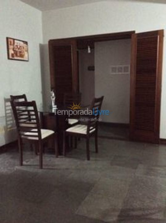 Apartment for vacation rental in Guarujá (Enseada)