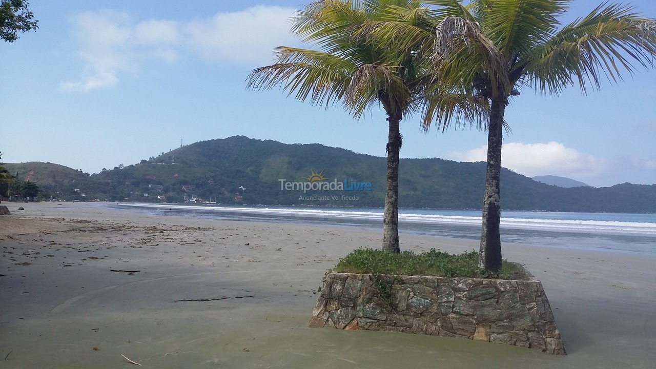 Apartamento para aluguel de temporada em Ubatuba (Enseada)