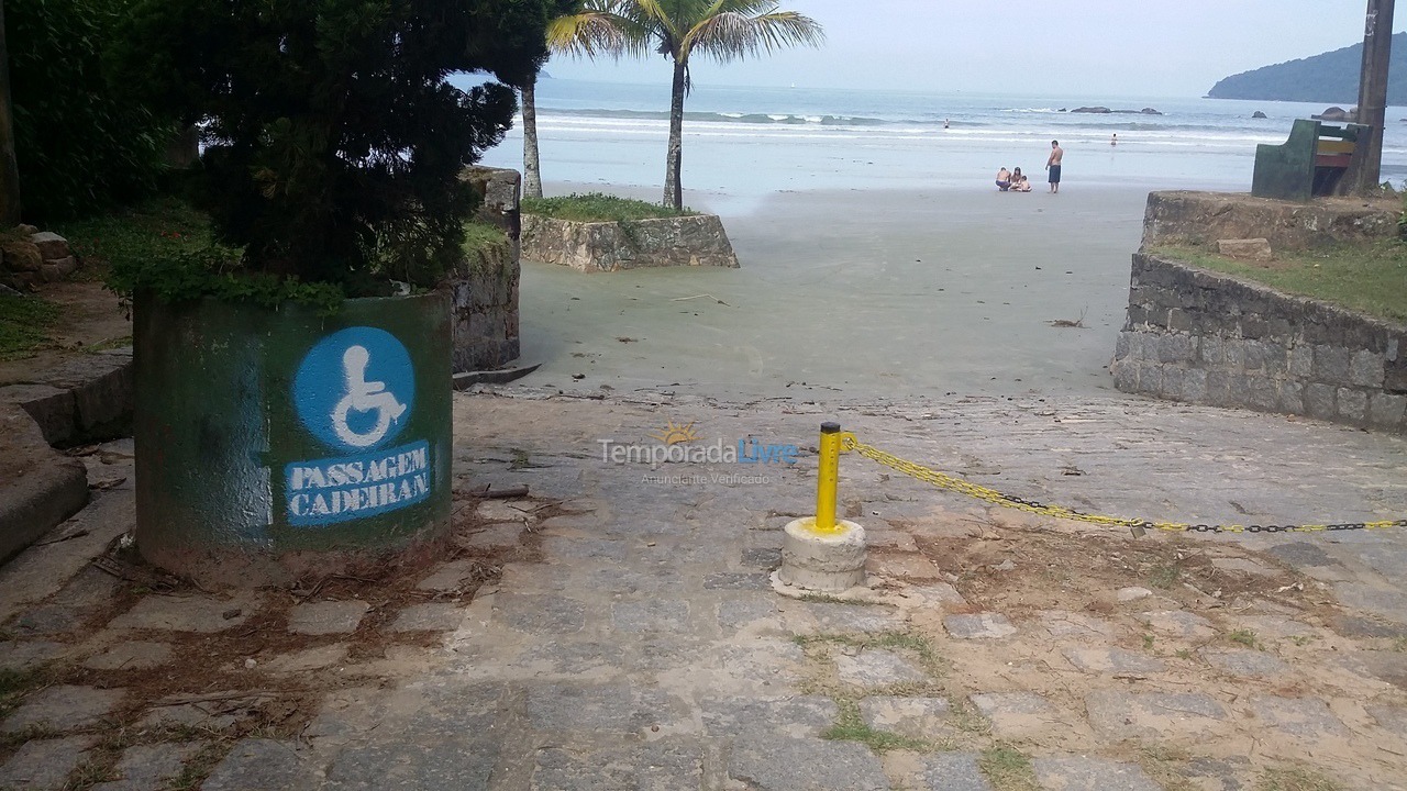 Apartamento para aluguel de temporada em Ubatuba (Enseada)