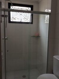 Excellent 3 bedroom apartment on the beach of Enseada - Guarujá.