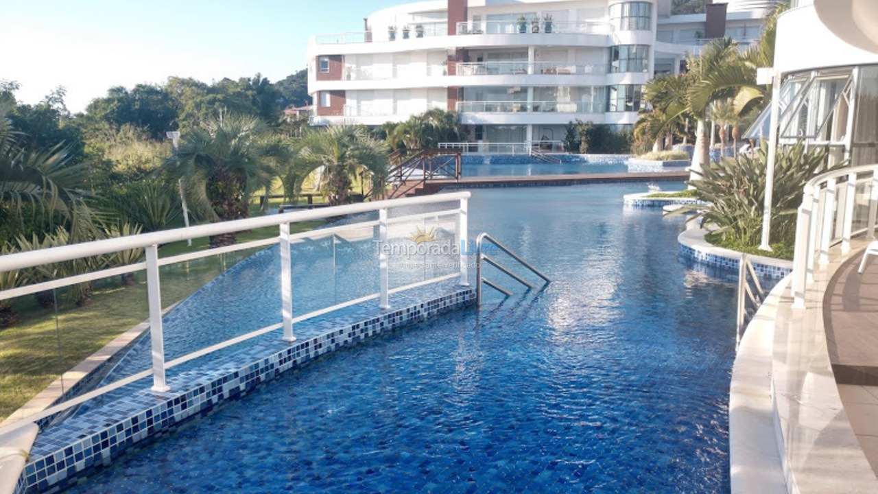 Apartamento para aluguel de temporada em Florianópolis (Cachoeira do Bom Jesus)