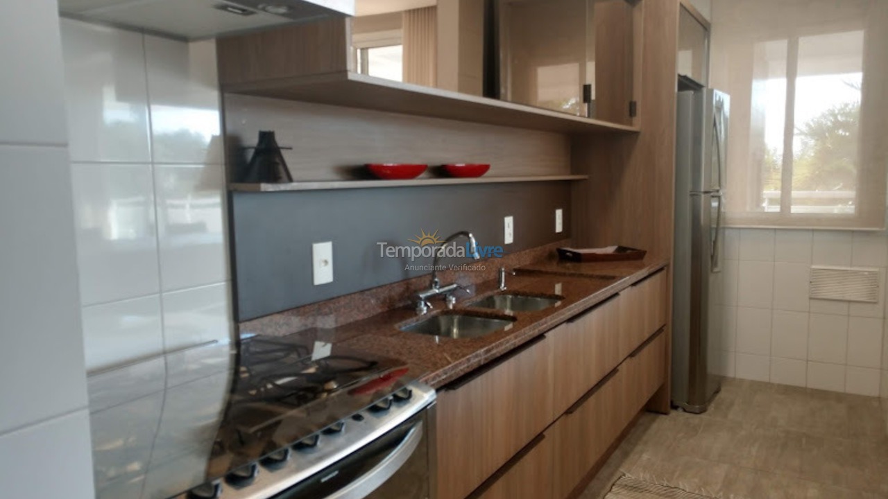 Apartamento para aluguel de temporada em Florianópolis (Cachoeira do Bom Jesus)