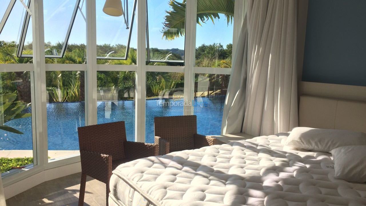 Apartamento para aluguel de temporada em Florianópolis (Cachoeira do Bom Jesus)