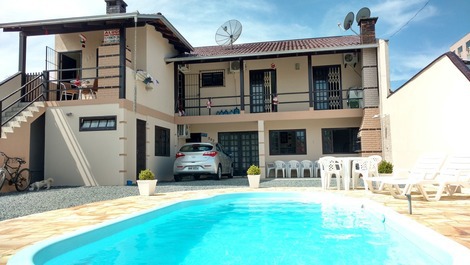 Casa para alugar em São Francisco do Sul - Enseada