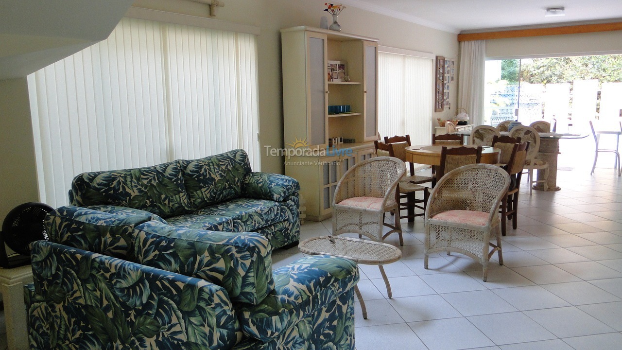 Casa para aluguel de temporada em Bertioga (Riviera de São Lourenço)