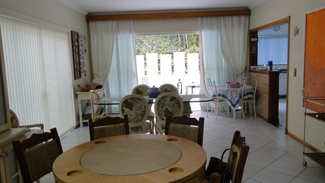 Excelente casa Riviera de São Lourenço