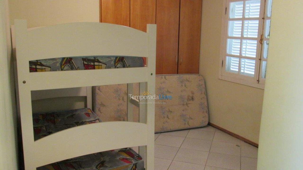 Casa para aluguel de temporada em Bertioga (Riviera de São Lourenço)