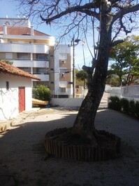 Casa com 5 quartos localizada a 140 metros do mar!