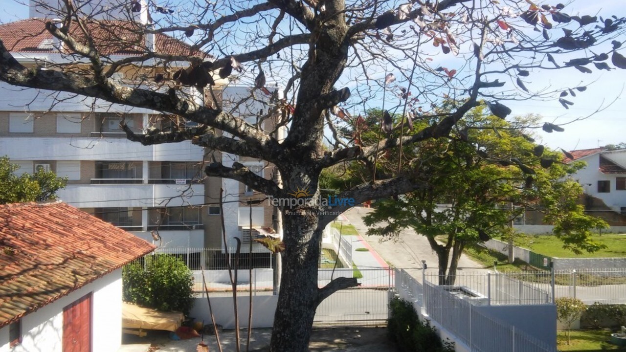 Casa para aluguel de temporada em Florianópolis (Cachoeira do Bom Jesus)