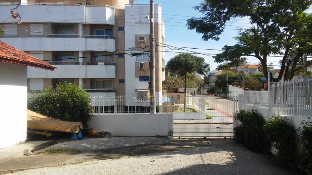 Casa para aluguel de temporada em Florianópolis (Cachoeira do Bom Jesus)