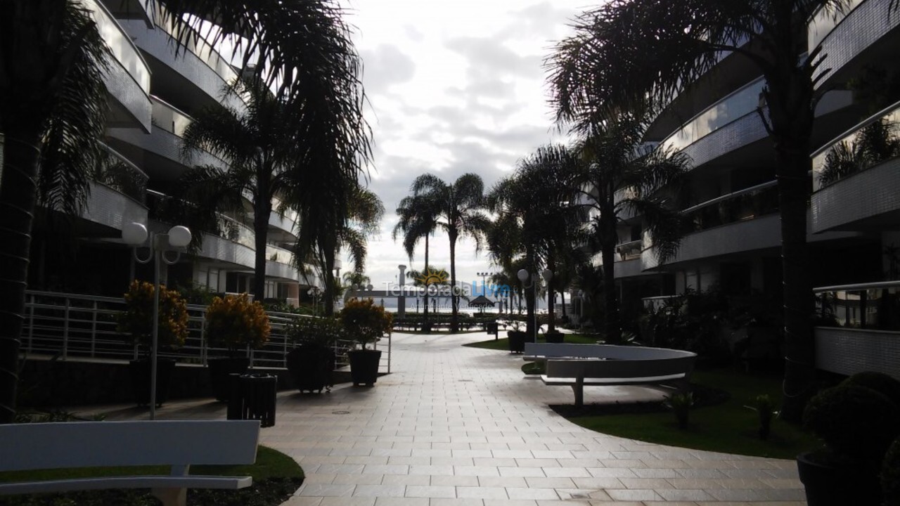 Apartamento para aluguel de temporada em Florianópolis (Cachoeira do Bom Jesus)