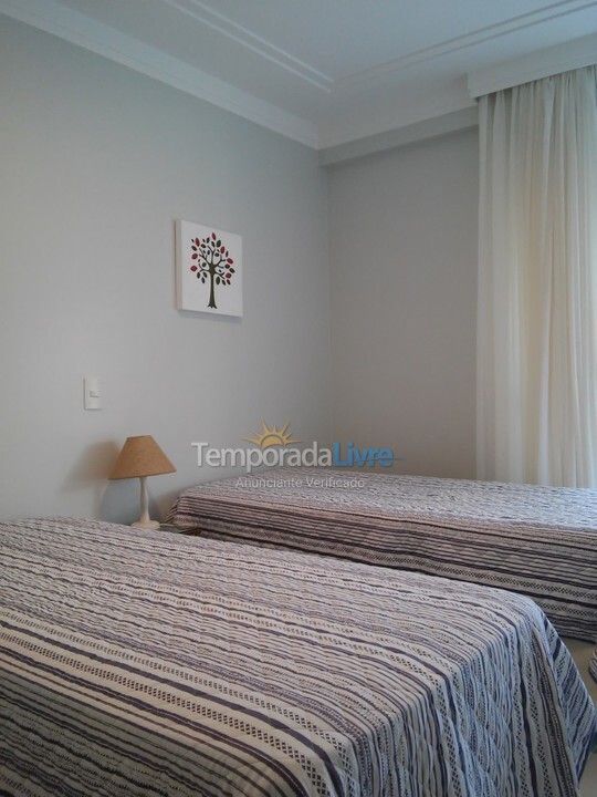 Apartamento para aluguel de temporada em Florianópolis (Cachoeira do Bom Jesus)