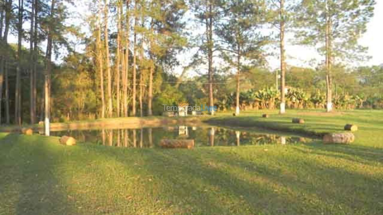 Chácara / sítio para aluguel de temporada em Atibaia (Campo dos Aleixos)