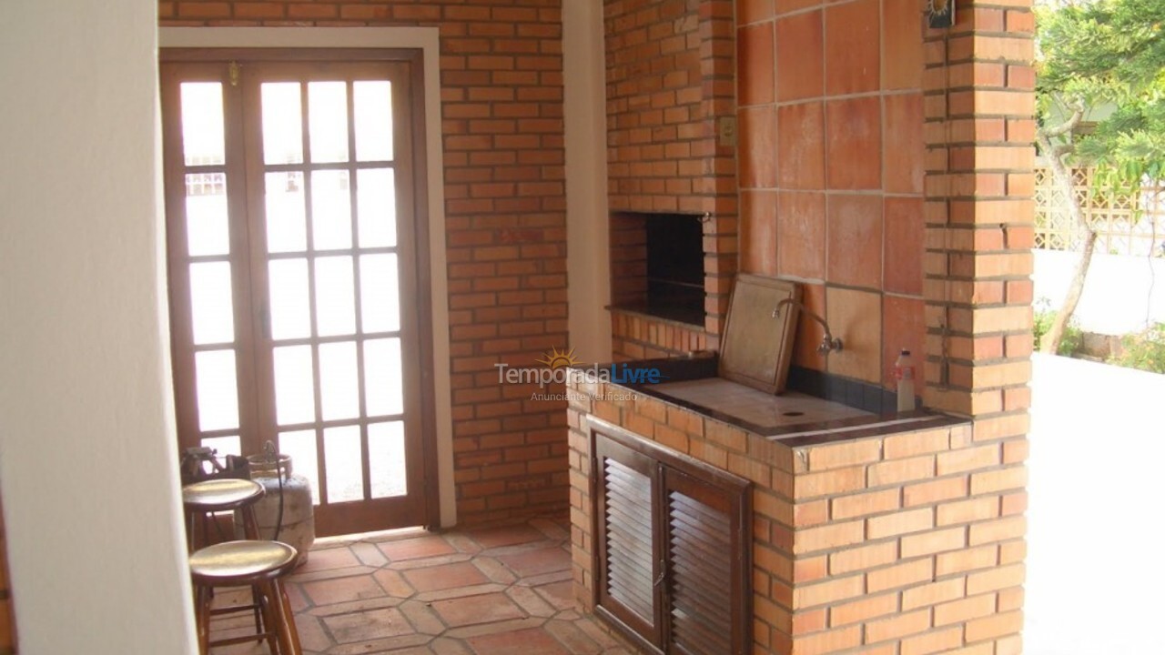 Casa para aluguel de temporada em Florianópolis (Cachoeira do Bom Jesus)