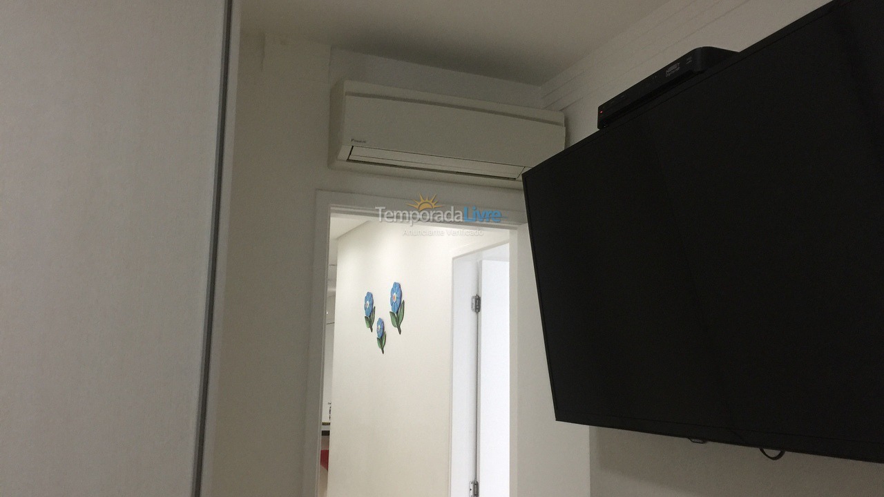 Apartment for vacation rental in Guarujá (Astúrias)