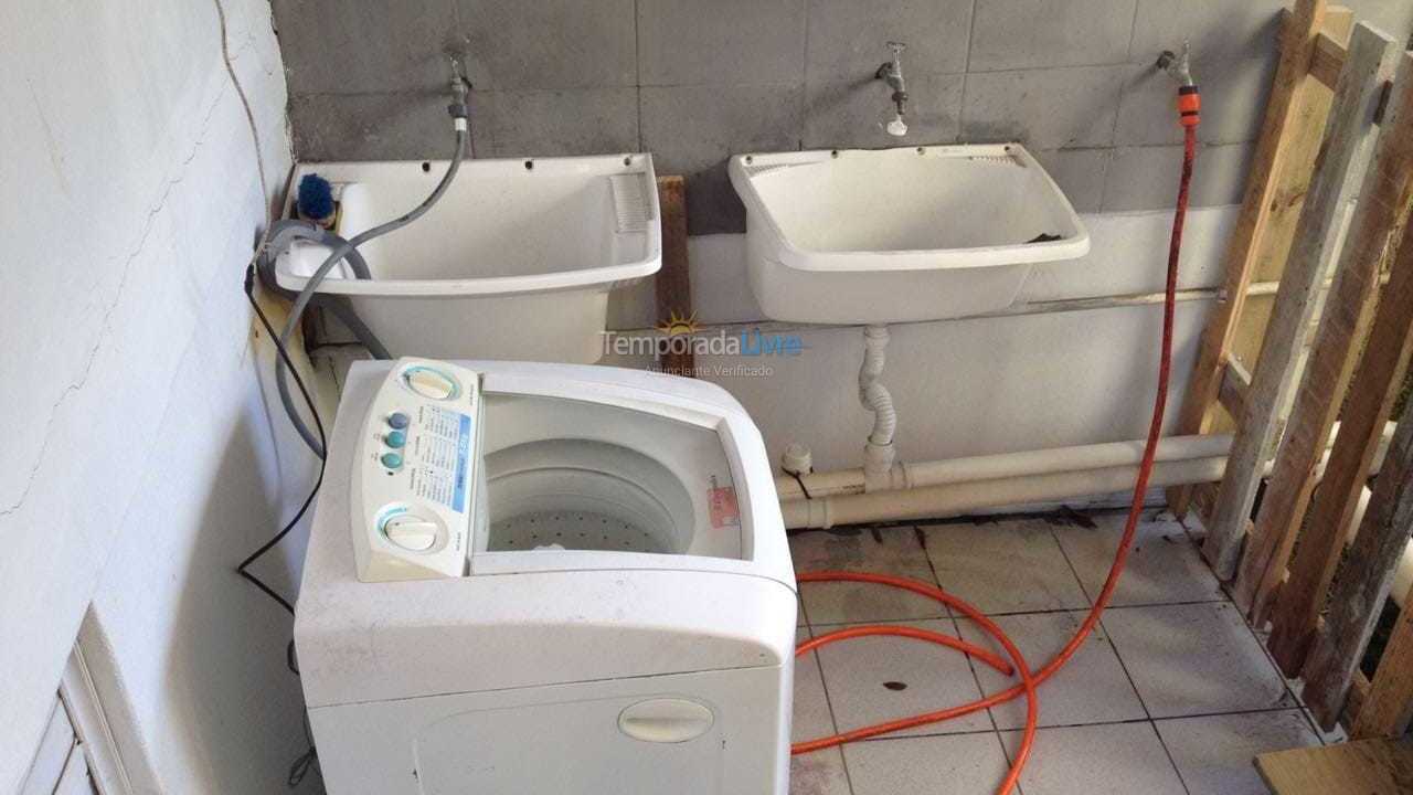 Casa para aluguel de temporada em Bombinhas (Praia de Bombas)