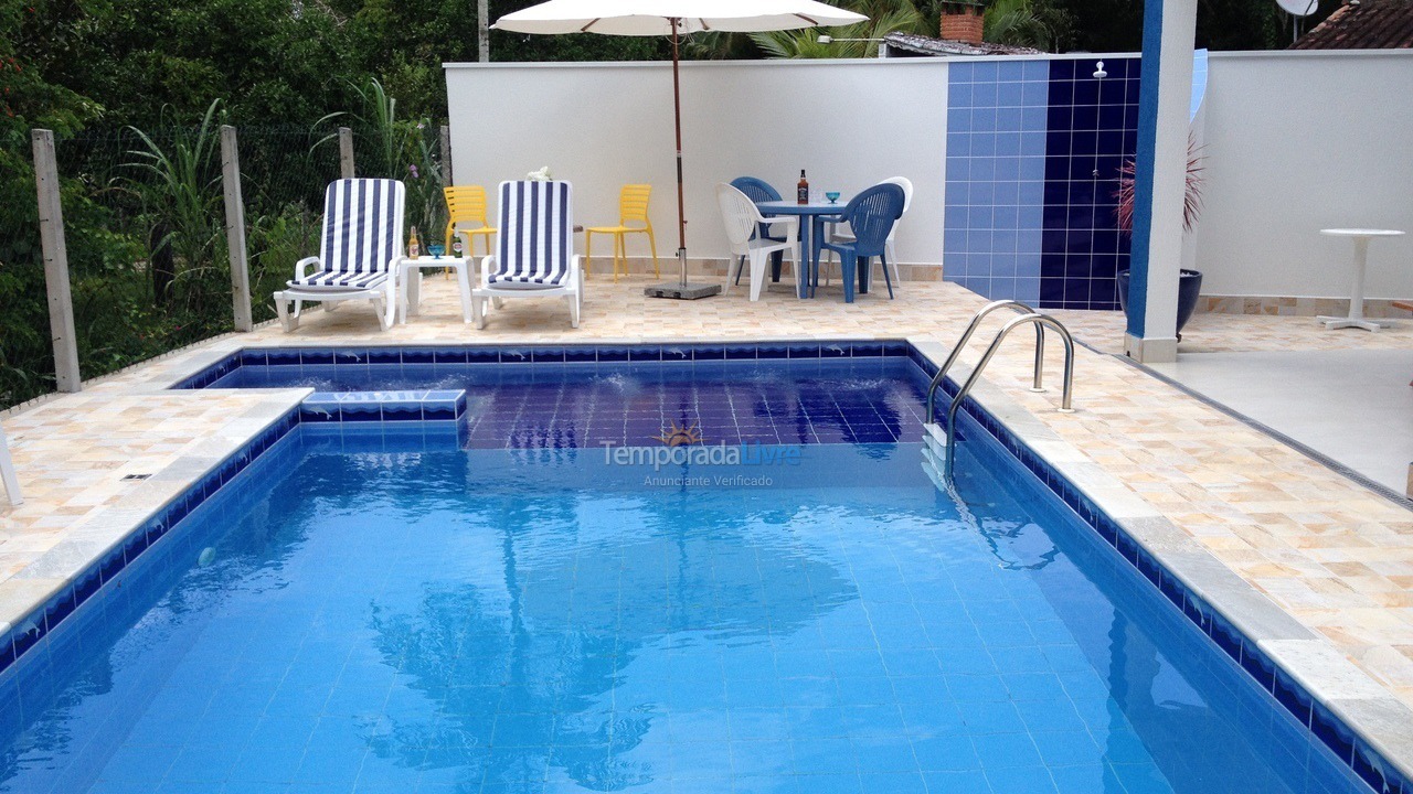 Casa para alquiler de vacaciones em Bertioga (Praia de Guaratuba)