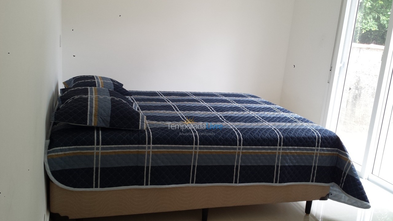 Casa para alquiler de vacaciones em Bertioga (Praia de Guaratuba)