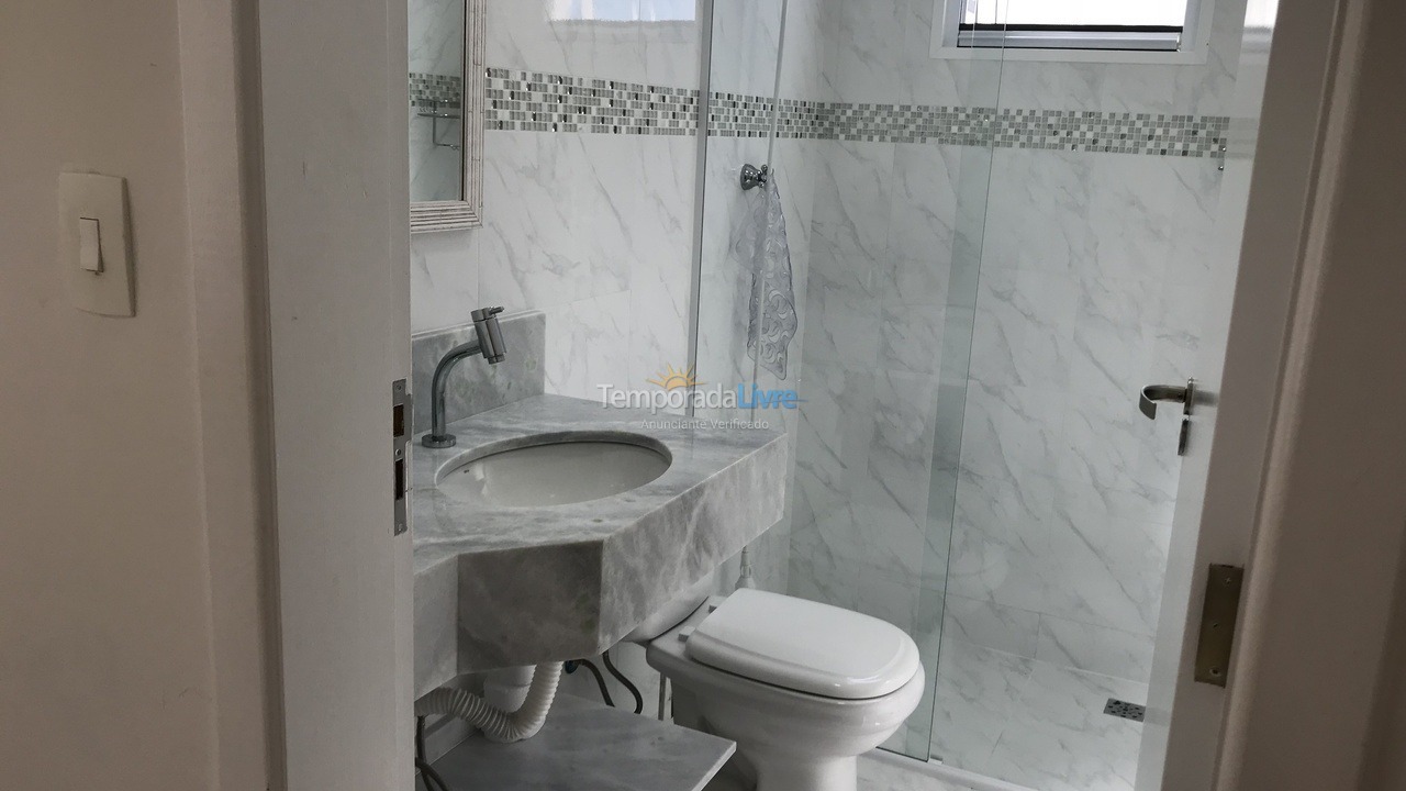 Casa para alquiler de vacaciones em Bertioga (Praia de Guaratuba)