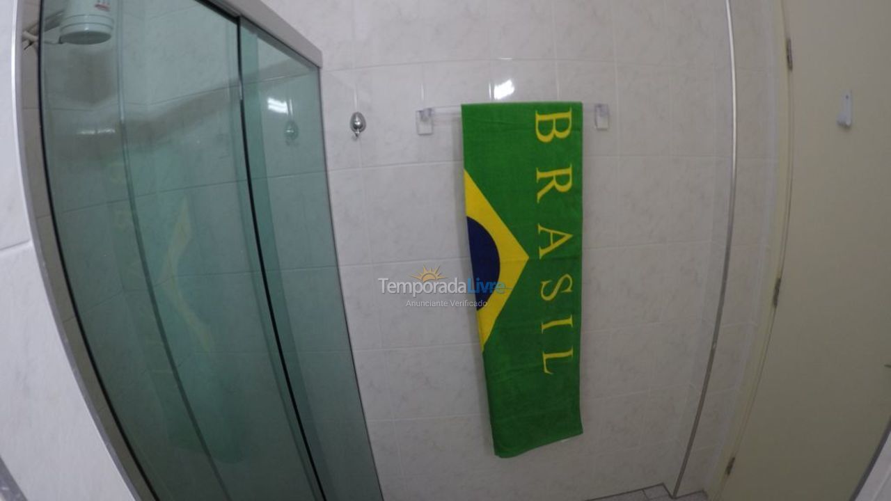 Apartamento para alquiler de vacaciones em Guarujá (Pitangueiras)