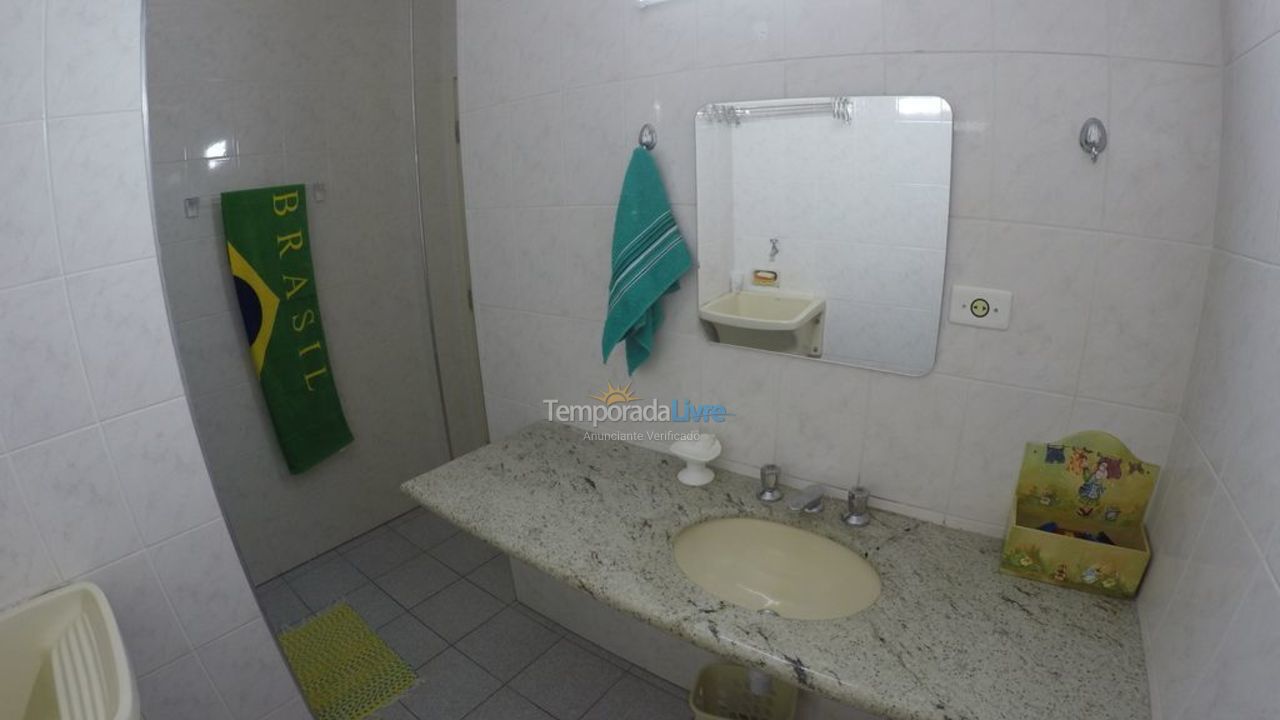 Apartamento para alquiler de vacaciones em Guarujá (Pitangueiras)