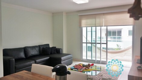 Zona central! 2 dormitórios em condomínio com piscina. A34