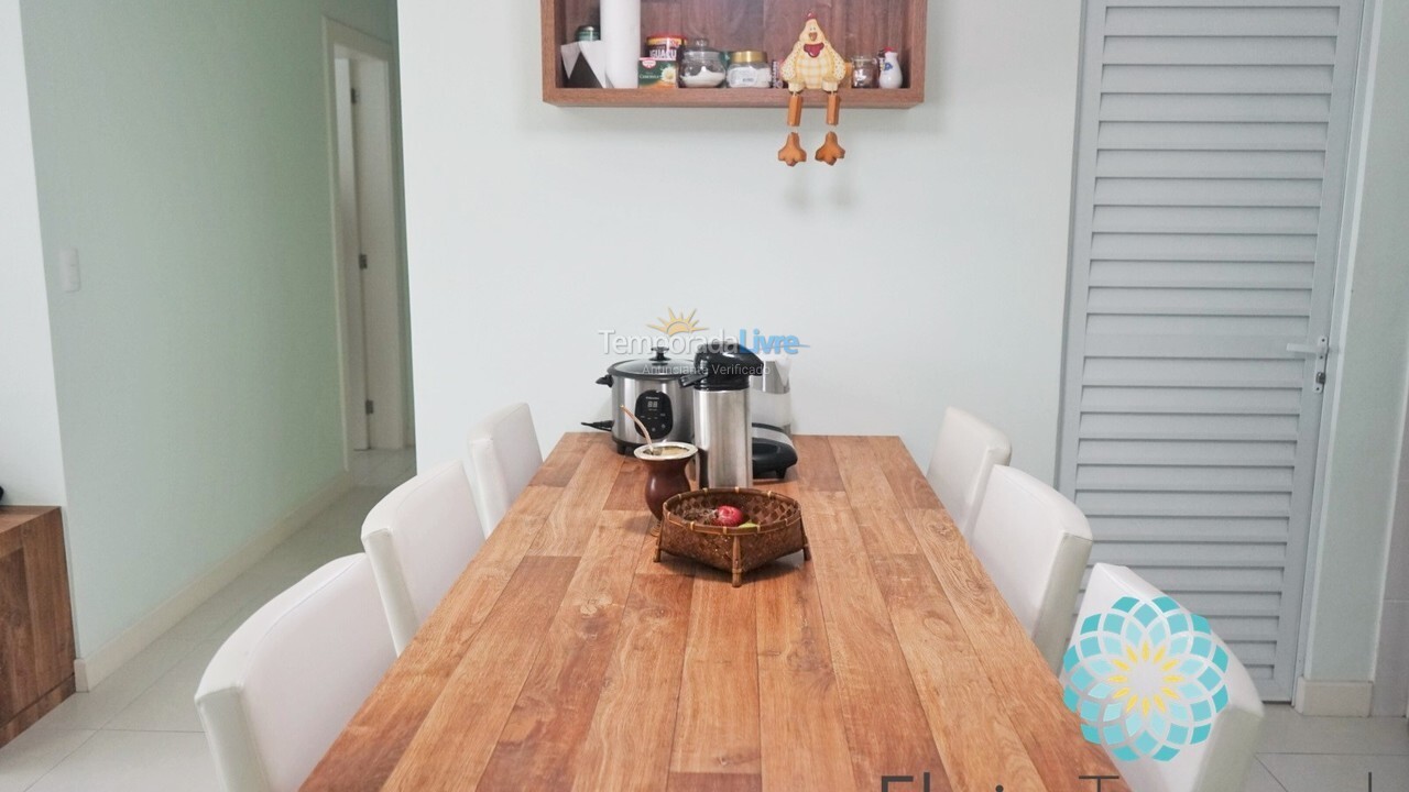 Apartamento para aluguel de temporada em Florianopolis (Praia dos Ingleses)