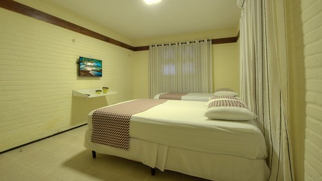 Linda Casa Próxima BEACH PARK - 15 pessoas a 200 m da Praia