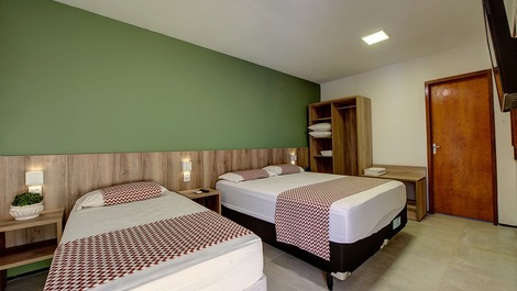 Casa Luxo BEACH PARK, 7 Suítes AR/TV-27 Pessoas à 50 metros da Praia