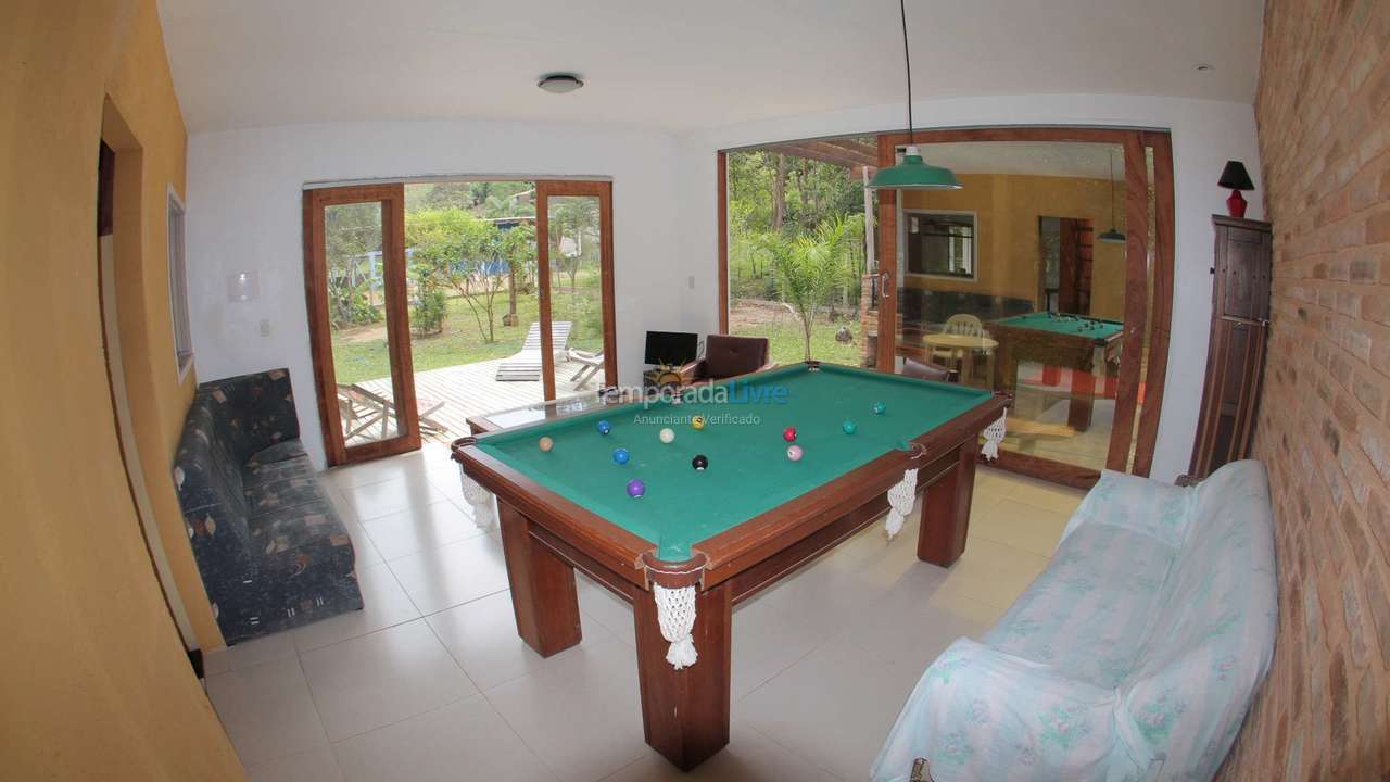 Casa para alquiler de vacaciones em Garopaba (Praia da Ferrugem)