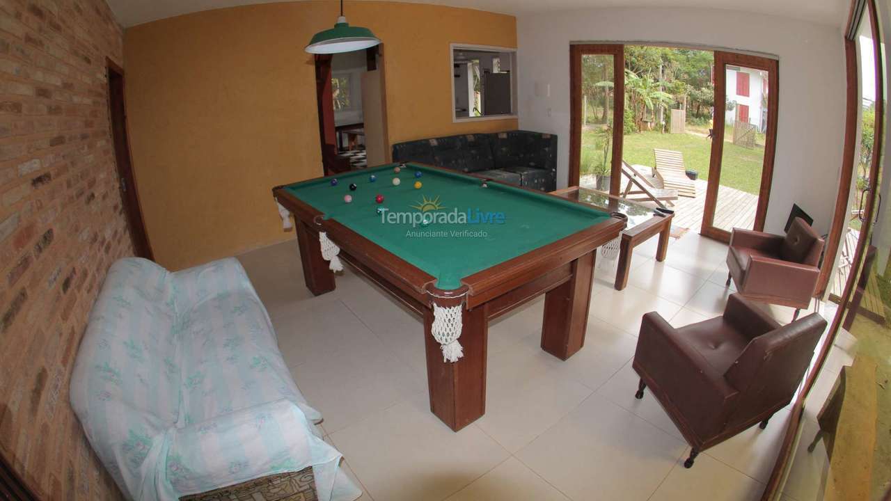 Casa para alquiler de vacaciones em Garopaba (Praia da Ferrugem)