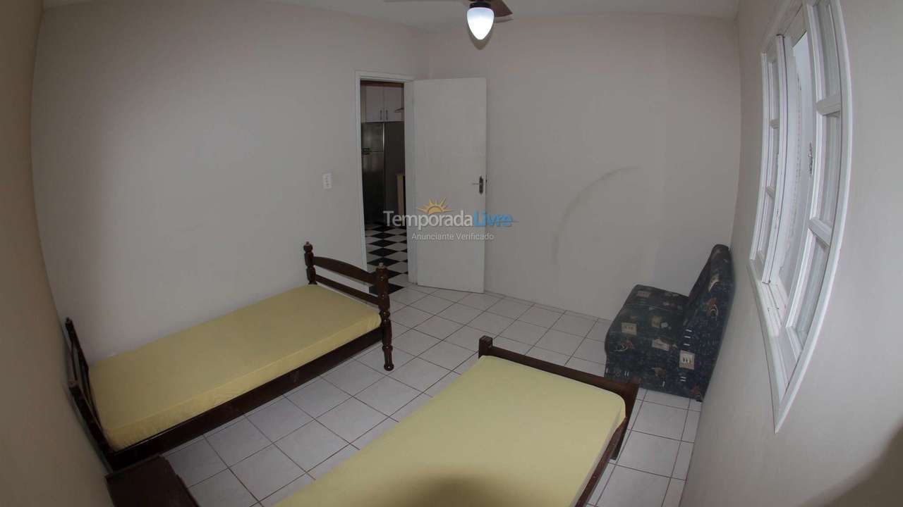 Casa para alquiler de vacaciones em Garopaba (Praia da Ferrugem)