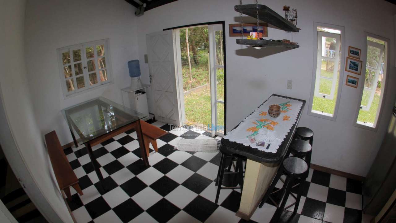 Casa para alquiler de vacaciones em Garopaba (Praia da Ferrugem)