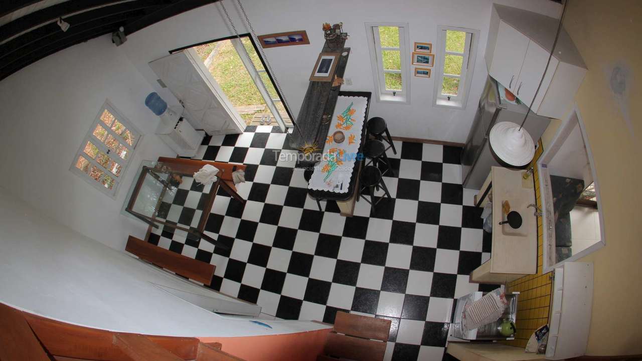 Casa para alquiler de vacaciones em Garopaba (Praia da Ferrugem)