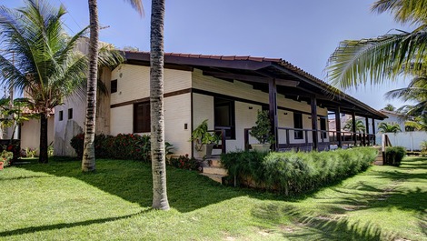 Linda Casa Próxima BEACH PARK - 15 pessoas a 200 m da Praia