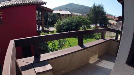 Casa c/ pátio privado p/10 pessoas na Praia da Ferrugem