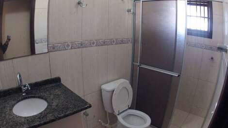 Casa c/ pátio privado p/10 pessoas na Praia da Ferrugem