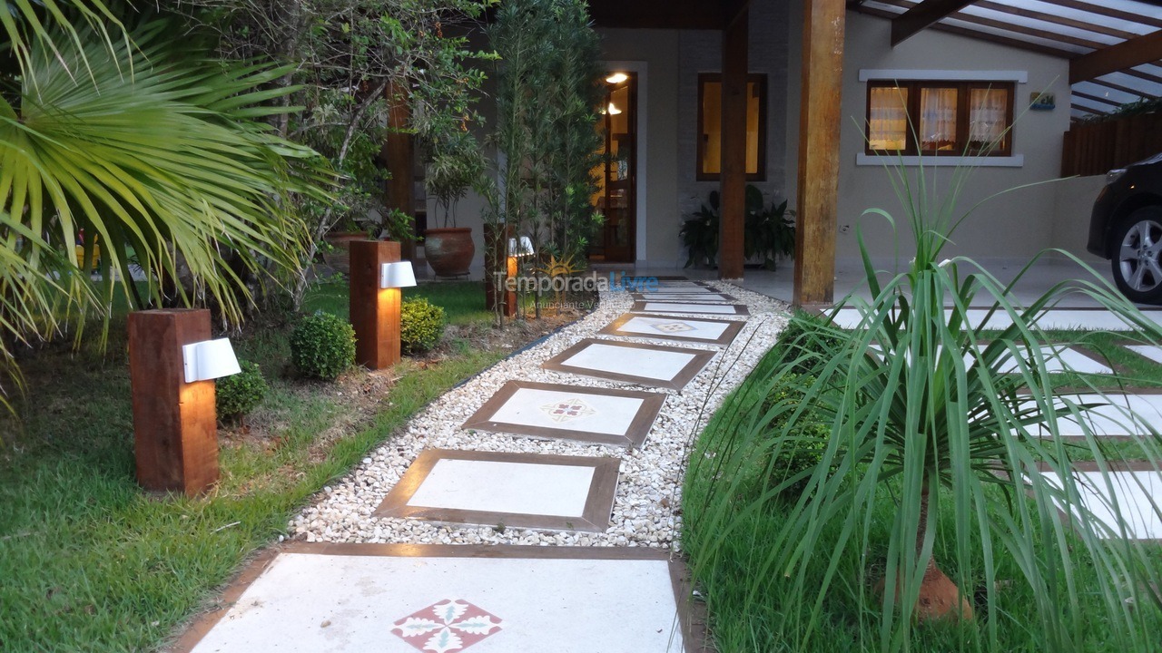 Casa para aluguel de temporada em São Sebastião (Paúba)