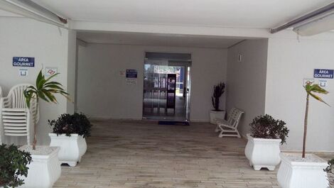 Acesso edifício (entrada praia) com áreas gourmet