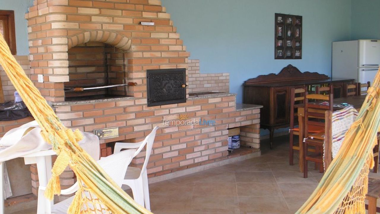 Casa para aluguel de temporada em águas de Lindóia (águas de Lindóia)
