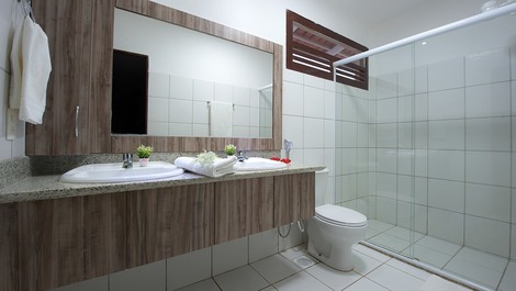 MANSIÓN VISTA MAR - 8 Suites AR / TV / Cama Box / Agua Caliente - BEACH PARK