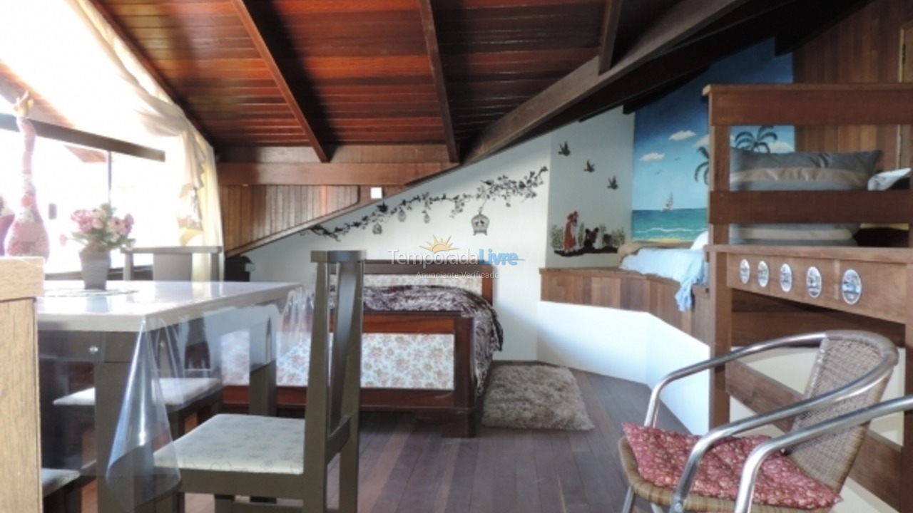 Casa para aluguel de temporada em Bombinhas (Mariscal)