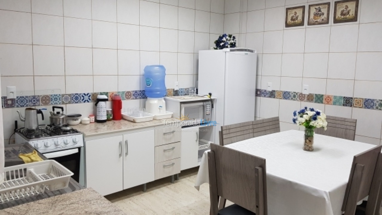 Casa para aluguel de temporada em Bombinhas (Mariscal)