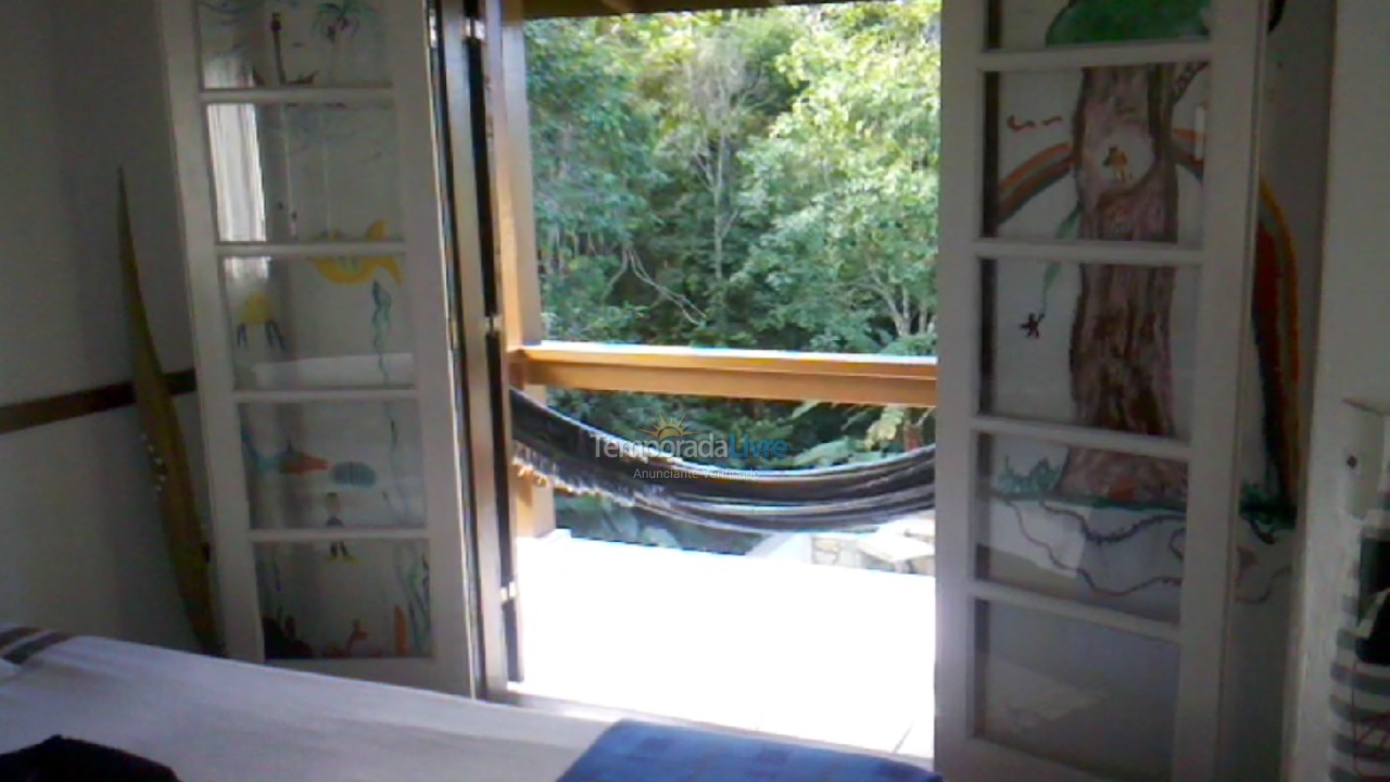 Casa para alquiler de vacaciones em São Sebastião (Praia da Jureia)