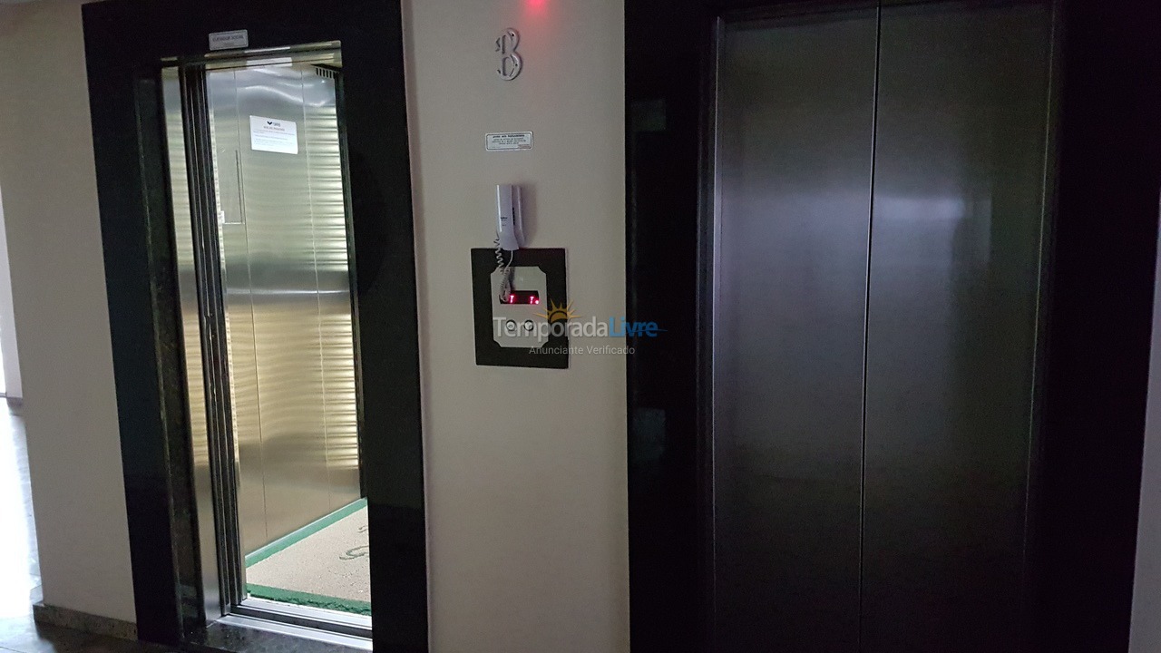 Apartment for vacation rental in Praia Grande (Vila Tupi)