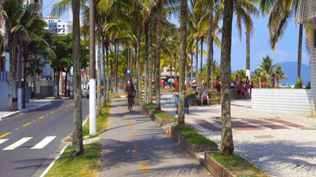 Apartment for vacation rental in Praia Grande (Vila Tupi)