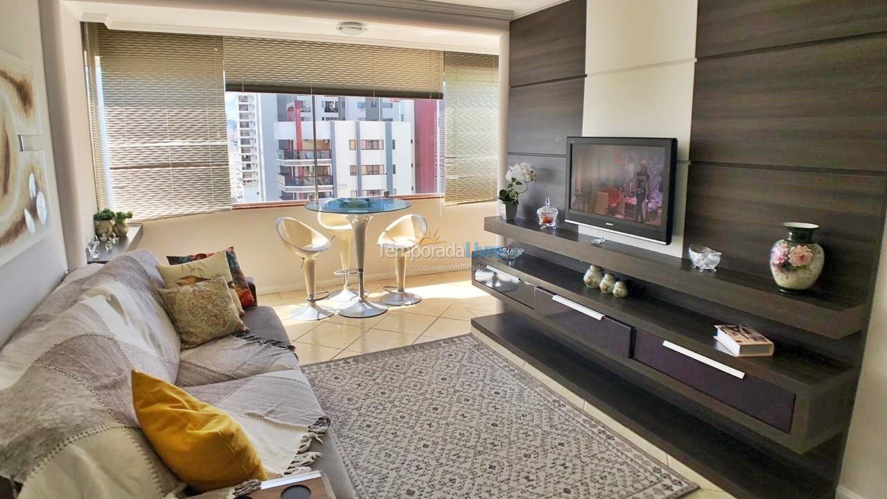 Apartamento para alquiler de vacaciones em Balneário Camboriú (Praia Central)